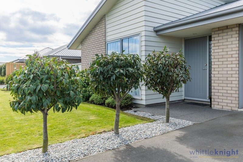 8 Richmond Avenue, Halswell, Christchurch - Carousel 2
