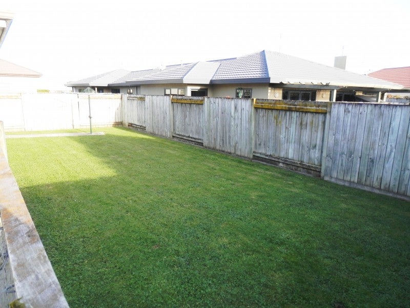 29 Leander Place, Milson, Palmerston North - Carousel 8
