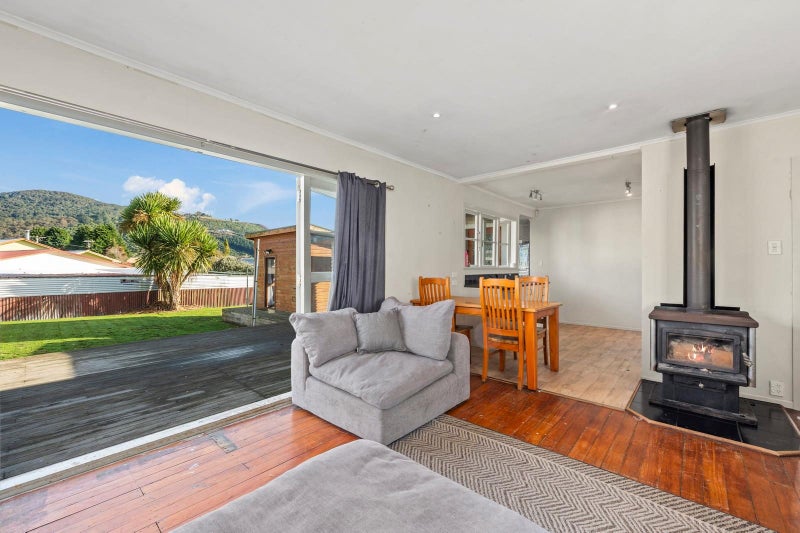 2 Neil Road, Fairy Springs, Rotorua - Carousel 2