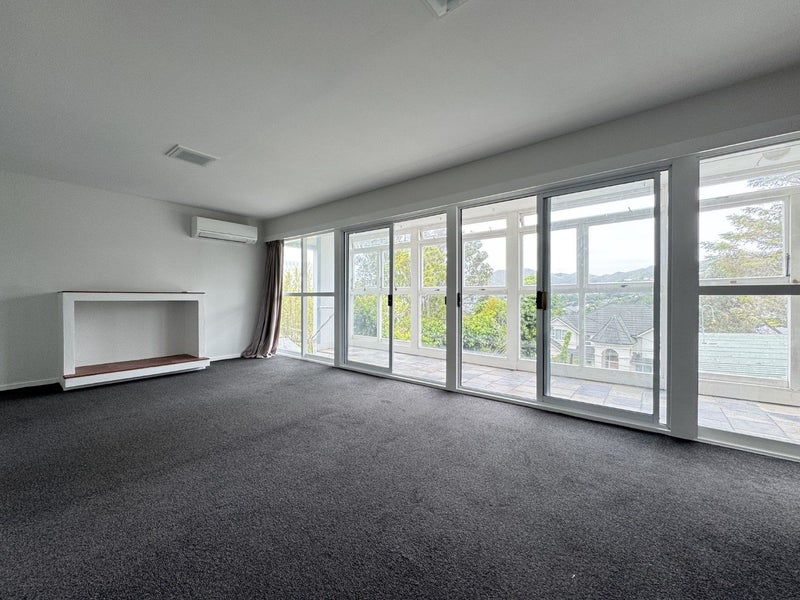 3A Torwood Road, Khandallah, Wellington - Carousel 1