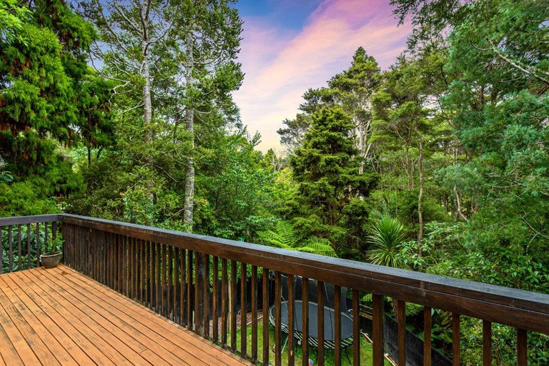 138 Laingholm Drive, Laingholm, Auckland - Carousel 2