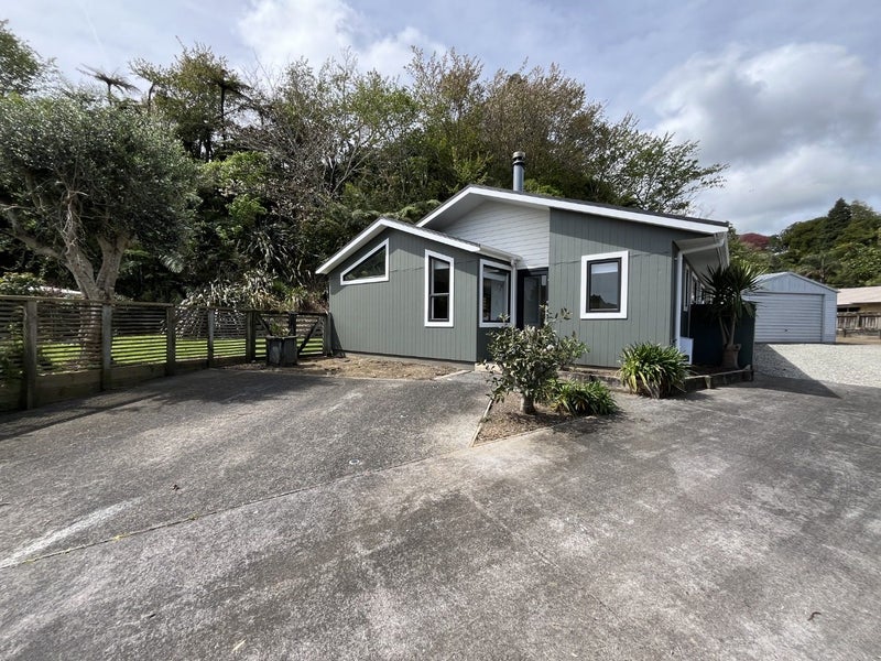 37D Roto Street, Hurdon, New Plymouth - Carousel 1
