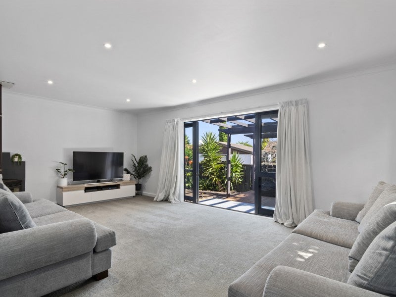 51 Roto Street, Tahunanui, Nelson - Carousel 2