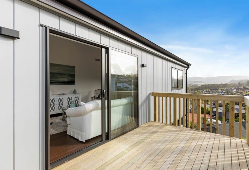 40 San Prospero Crescent, Henderson, Auckland - Carousel 2