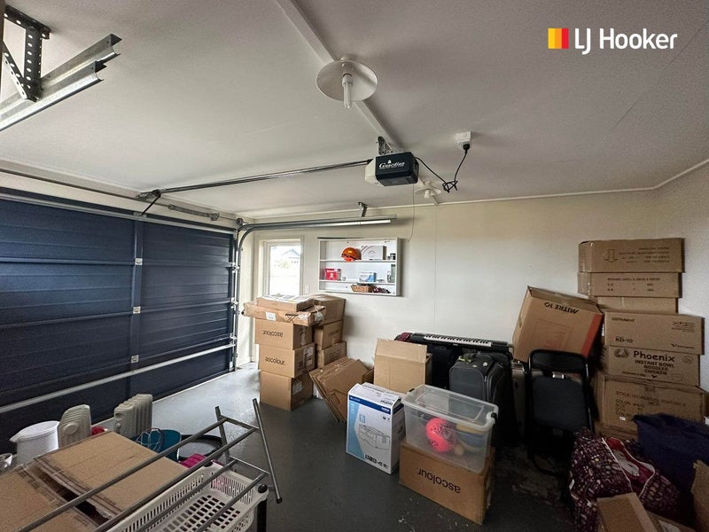 126 Glenpark Avenue, Maryhill, Dunedin - Carousel 11