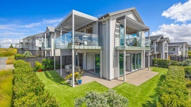 2 Bounty Road, Long Bay, Auckland - Carousel 1