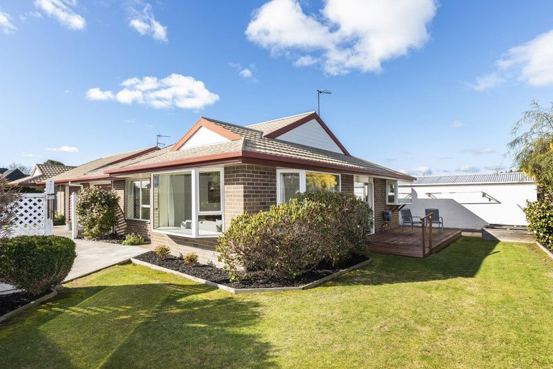 19B Juniper Place, Burnside, Christchurch - Carousel 1