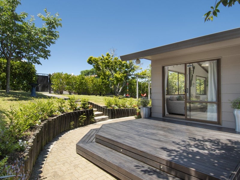 48 Townhead Crescent, Bethlehem, Tauranga - Carousel 2