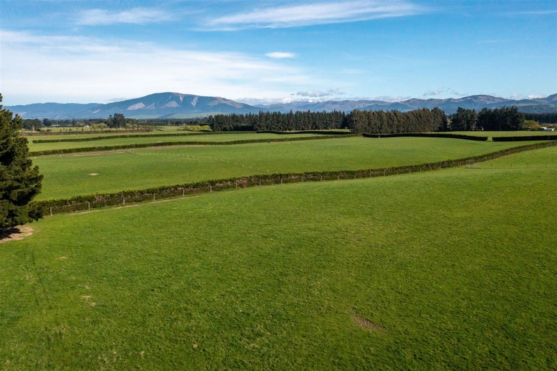 637 Loburn Whiterock Road, Loburn - Carousel 2