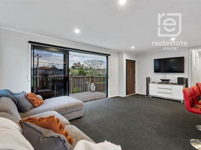 53 Greenhaven Avenue, Opaheke, Papakura - Carousel 2