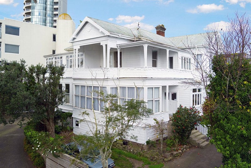 3C Hamilton Road, Herne Bay, Auckland - Carousel 1