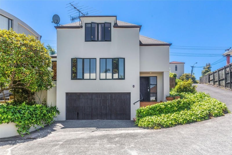 11 Brighton Road, Parnell, Auckland - Carousel 1