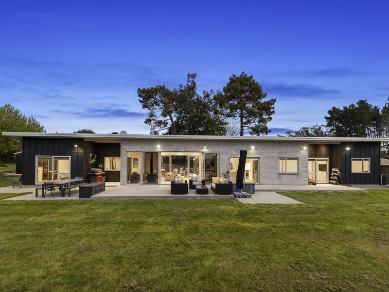 17 Bagust Road, Rotokauri, Hamilton - Carousel 1