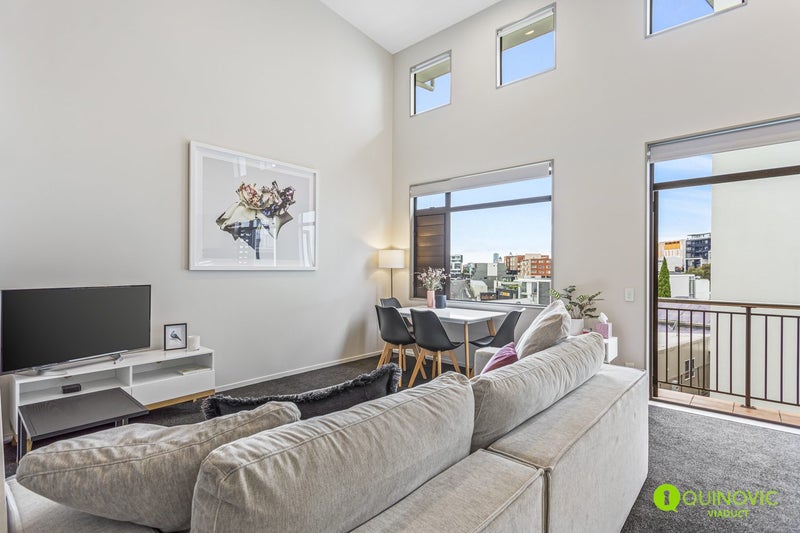 3F/5 Charlotte Street, Eden Terrace, Auckland - Carousel 1