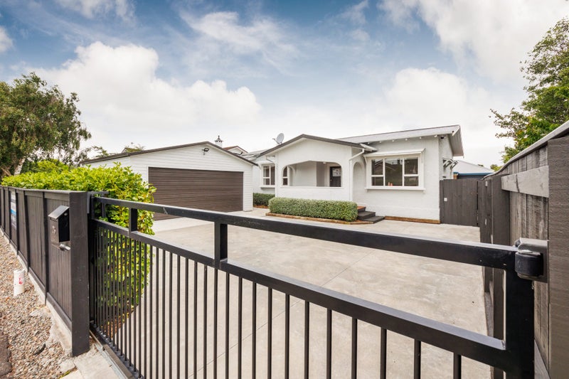 26A Frederick Street, Terrace End, Palmerston North - Carousel 24