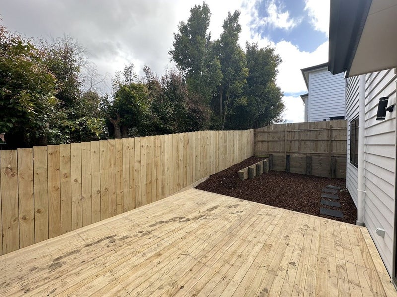 8B Lynn Road, Bayview, Auckland - Carousel 17