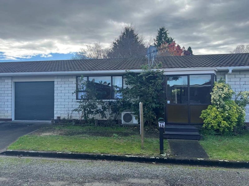 3A Totara Street, Marton, Marton - Carousel 1