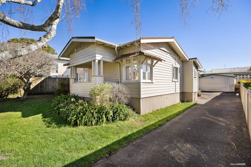 60 Asquith Avenue, Mount Albert, Auckland - Carousel 2