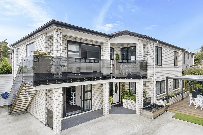 290 Blockhouse Bay Road, Avondale, Auckland - Carousel 1