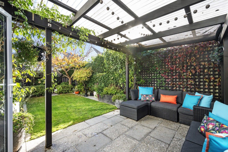 9/354 MURITAI RD, MURITAI, EASTBOURNE - Carousel 2