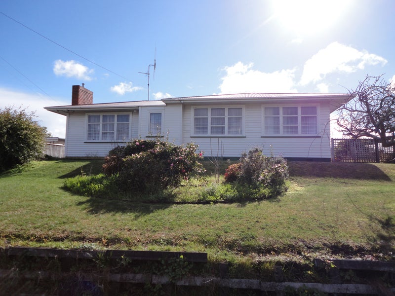 36 Toi Street, Tawhero, Whanganui - Carousel 1