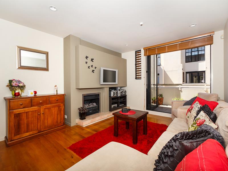 15/7 Cleveland Road, Parnell, Auckland - Carousel 2