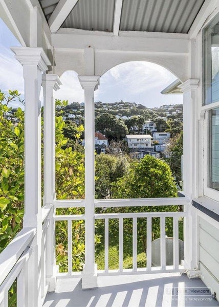 60 Waipapa Road, Hataitai, Wellington - Carousel 13