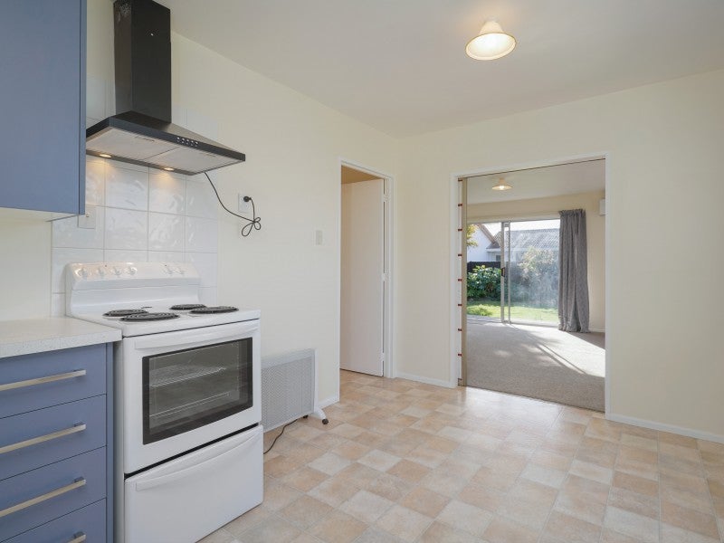 1/73 Epsom Road, Sockburn, Christchurch - Carousel 2