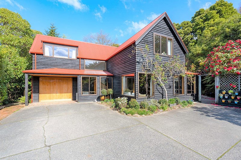 15 Robin Lane, Saint Leonards, Dunedin - Carousel 2