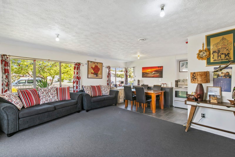 94 Borich Road, Sunnyvale, Auckland - Carousel 2