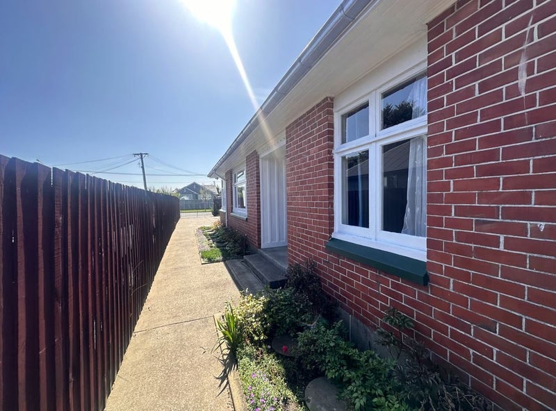 1/216 Knowles Street, St Albans, Christchurch - Carousel 2