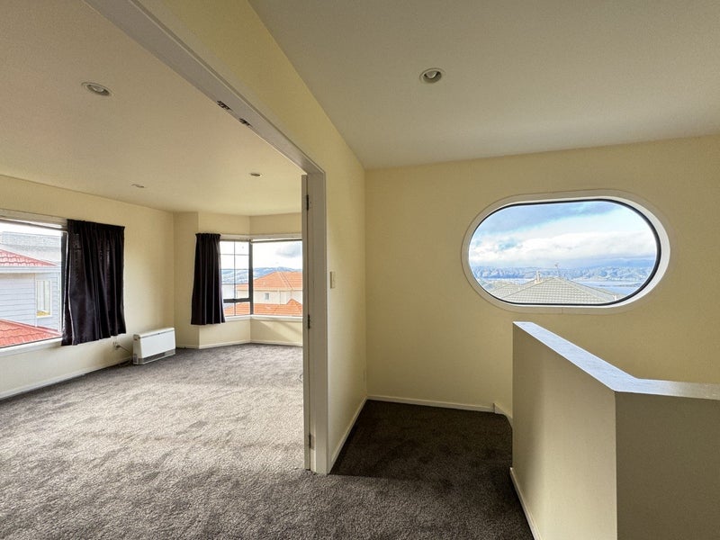 21A Jaunpur Crescent, Broadmeadows, Wellington - Carousel 2