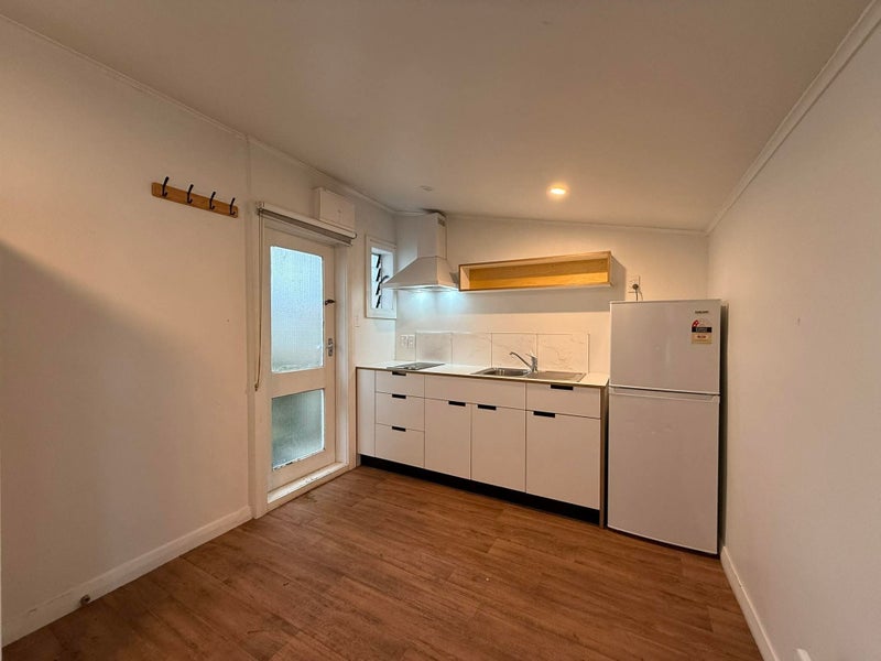147 Dixon Street, Te Aro, Wellington - Carousel 1