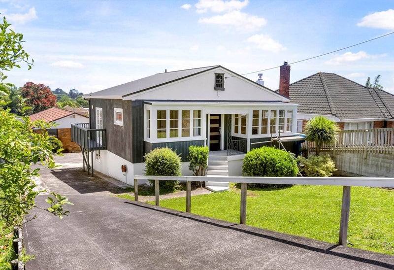 451 Mount Albert Road, Mount Roskill, Auckland - Carousel 1