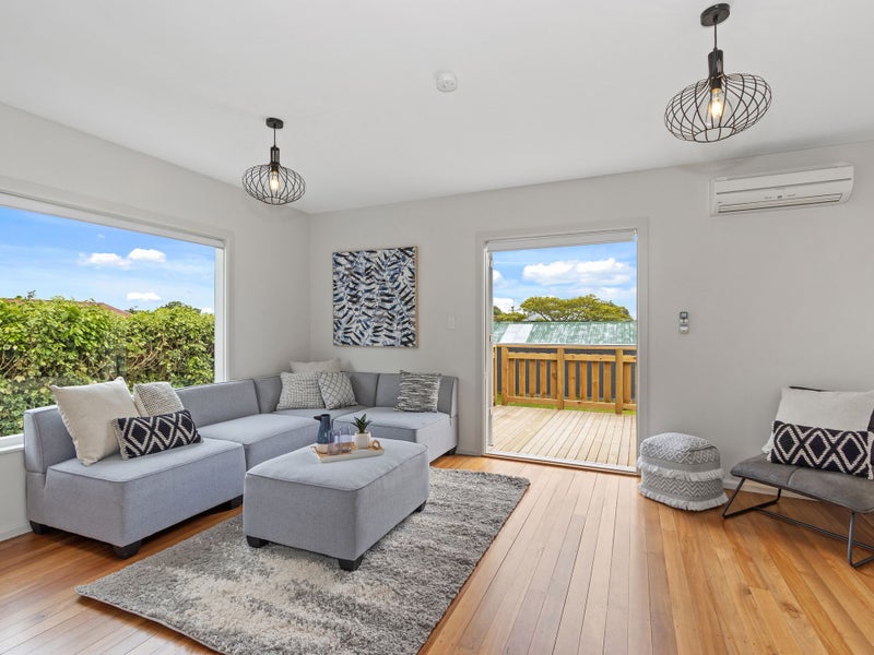 11 Glenrowan Avenue, Avondale, Christchurch - Carousel 1