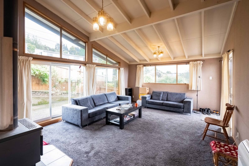 15 Larkins Street, Helensburgh, Dunedin - Carousel 2