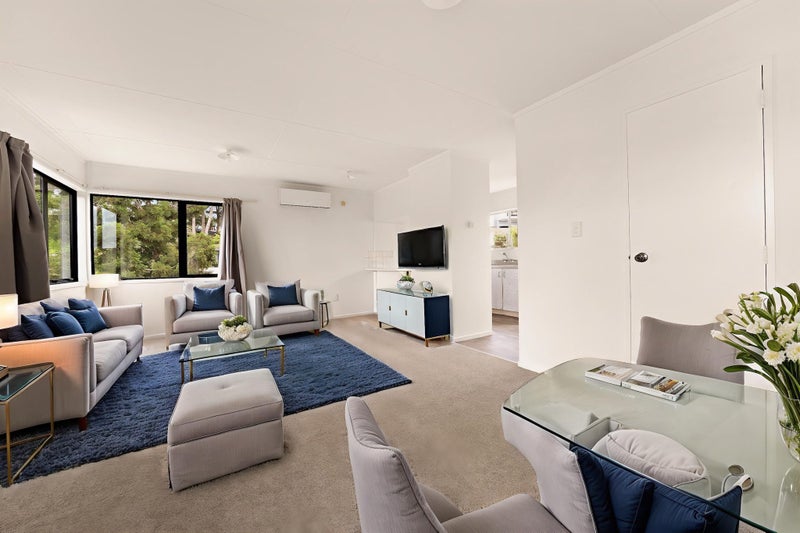 5 Trengove Place, West Harbour, Auckland - Carousel 2