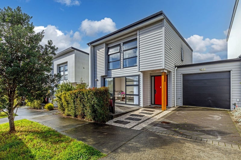 10 Tihema Lane, Westgate, Auckland - Carousel 1