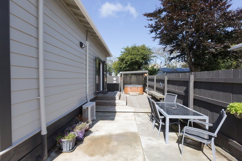 13 Keeling Street, West End, Palmerston North - Carousel 22