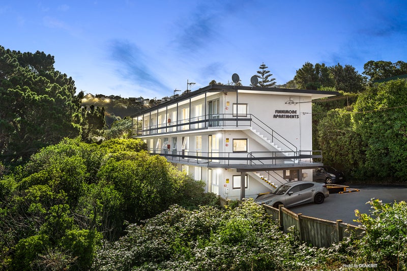 5/23 Finnimore Terrace, Vogeltown, Wellington - Carousel 1