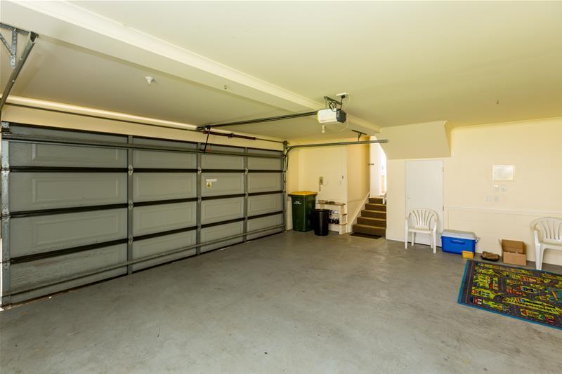 1 Highfield Place, Highlands Park, New Plymouth - Carousel 26