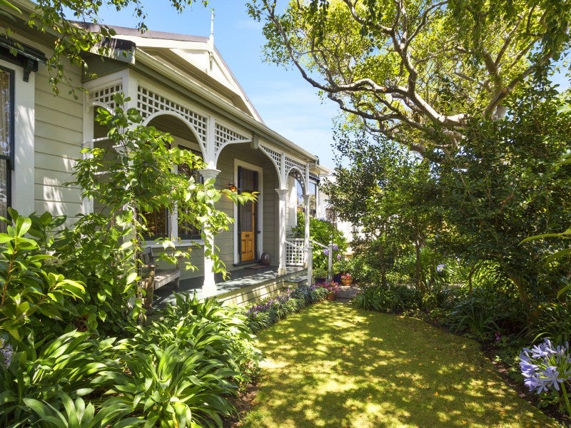 6 Hautana Square, Woburn, Lower Hutt - Carousel 22