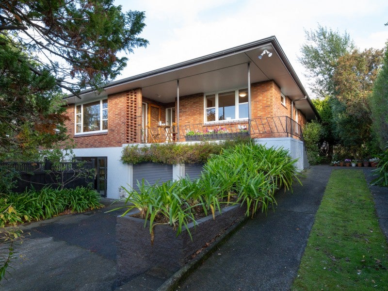 26 Newcastle Street, Hokowhitu, Palmerston North - Carousel 1