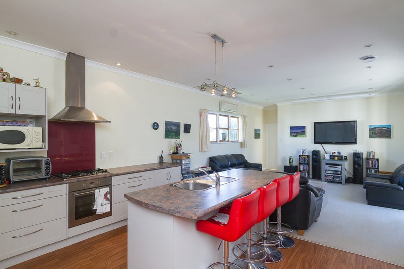 20 Craddock Street, Waterloo, Lower Hutt - Carousel 2