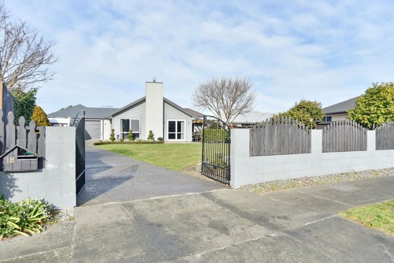 18 Clarevale Street, Burwood, Christchurch - Carousel 20