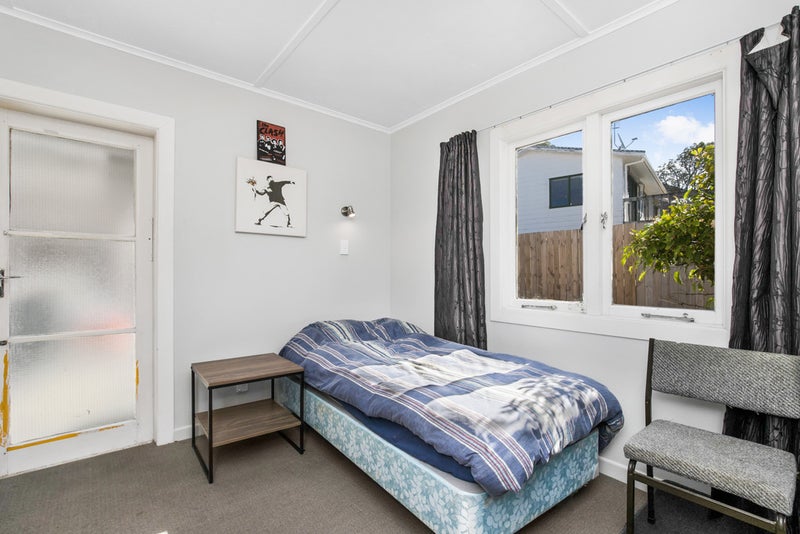 1/103 Cook Street, Howick, Auckland - Carousel 11