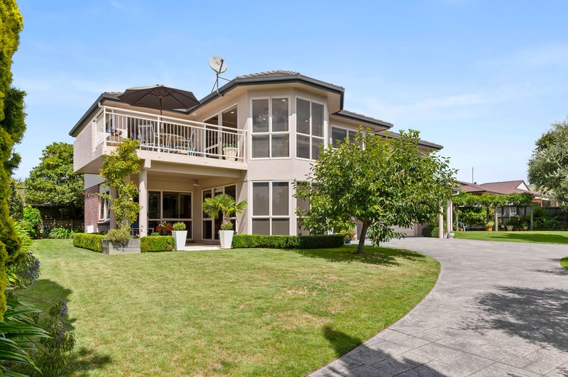 21 Stanley Drive, Lynmore, Rotorua - Carousel 1