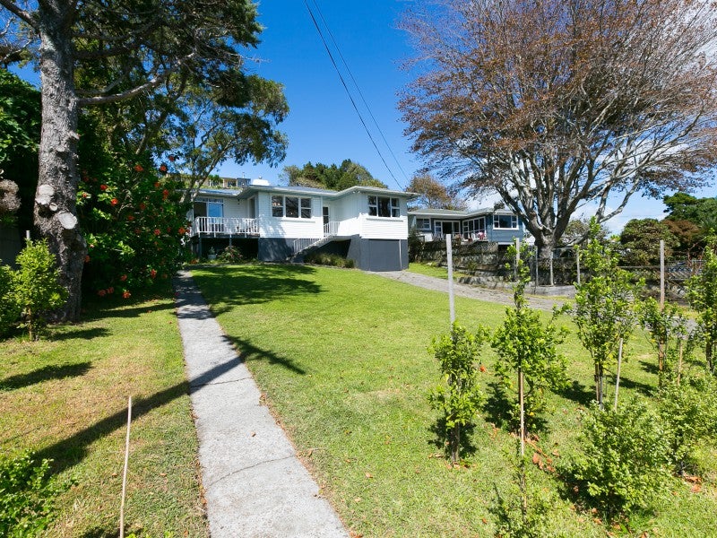 84A Seaview Road, Westown, New Plymouth - Carousel 2
