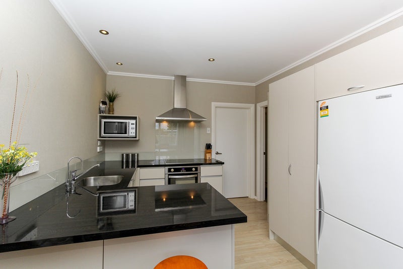 458A Carrington Street, Upper Vogeltown, New Plymouth - Carousel 24
