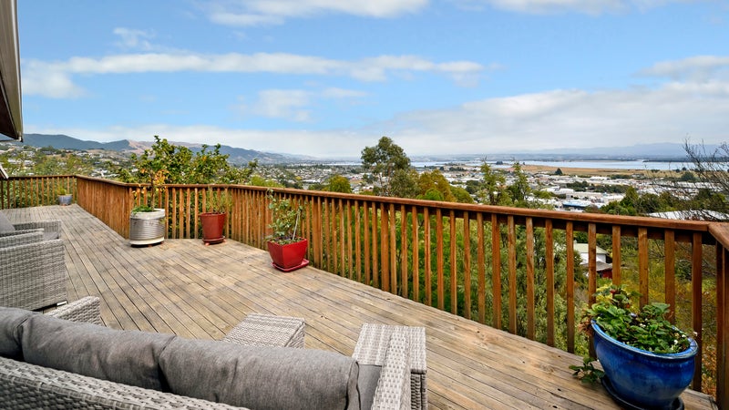 3 Kamahi Way, Tahunanui, Nelson - Carousel 2